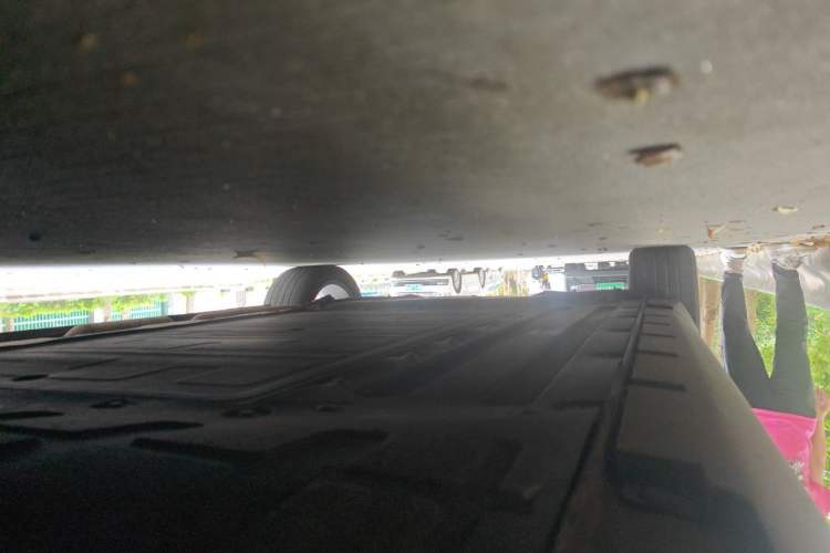 Used Roewe D7 2023 DMH 125km Flagship Edition Chassis Front Right