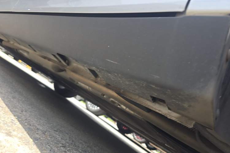 Used Roewe D7 2023 DMH 125km Flagship Edition Chassis Rear Left