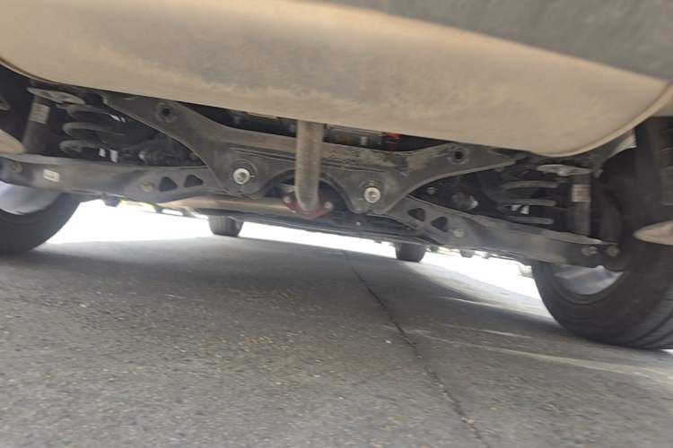 Used Roewe D7 2023 DMH 125km Flagship Edition Chassis Rear
