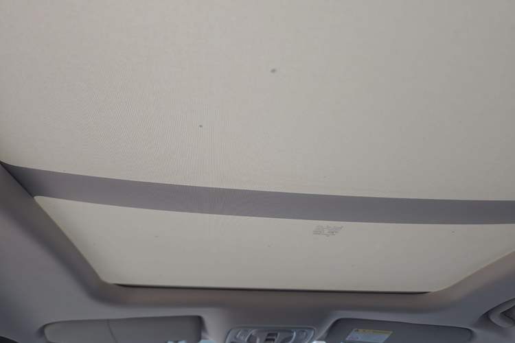 Used Roewe D7 2023 DMH 125km Flagship Edition Headliner