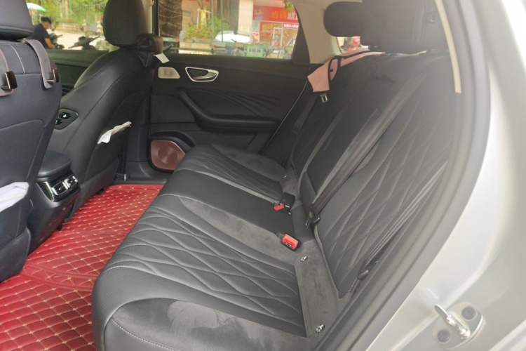 Used Roewe D7 2023 DMH 125km Flagship Edition Left Rear Seat