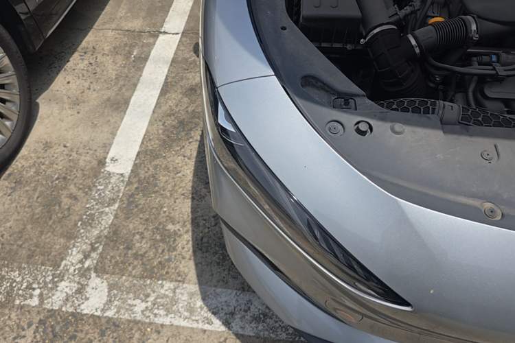Used Roewe D7 2023 DMH 125km Flagship Edition Right Front Headlight