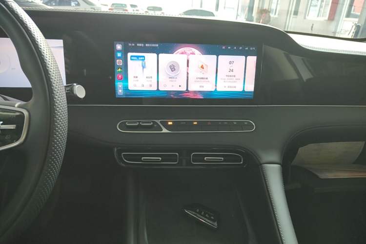 Used Roewe D7 2023 DMH 125km Superior Edition Audio And AC Panel