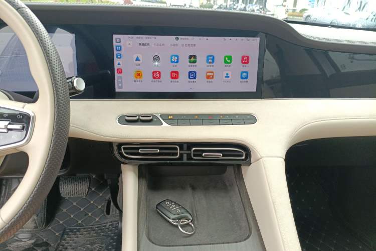 Used Roewe D7 2023 DMH 125km Excellence Edition Audio And AC Panel