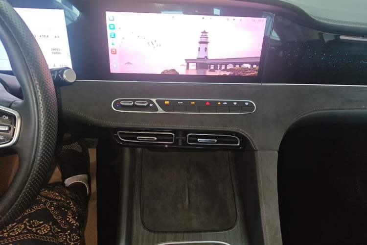 Used Roewe D7 2023 DMH 125km Flagship Edition Audio And AC Panel
