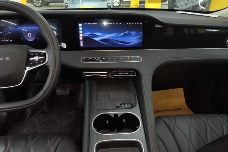 Used Roewe D7 2023 DMH 125km Excellence Edition Audio And AC Panel