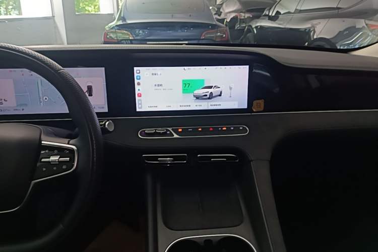 Used Roewe D7 2023 DMH 125km Flagship Edition Audio And AC Panel