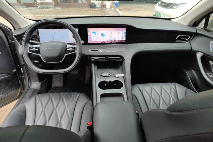 Used Roewe D7 2023 DMH 125km Excellence Edition Center Console