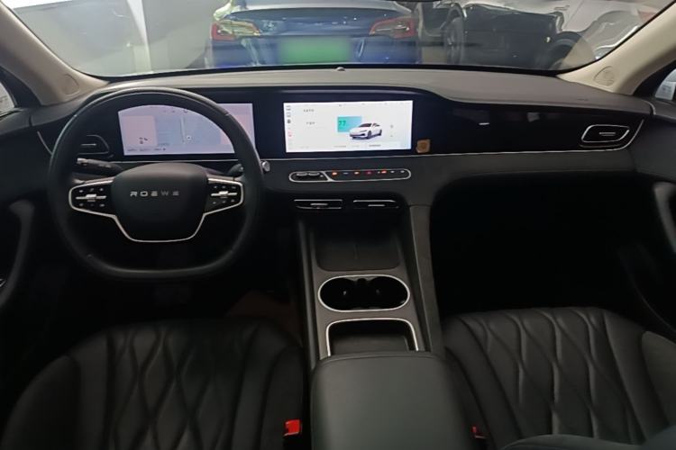 Used Roewe D7 2023 DMH 125km Flagship Edition Center Console
