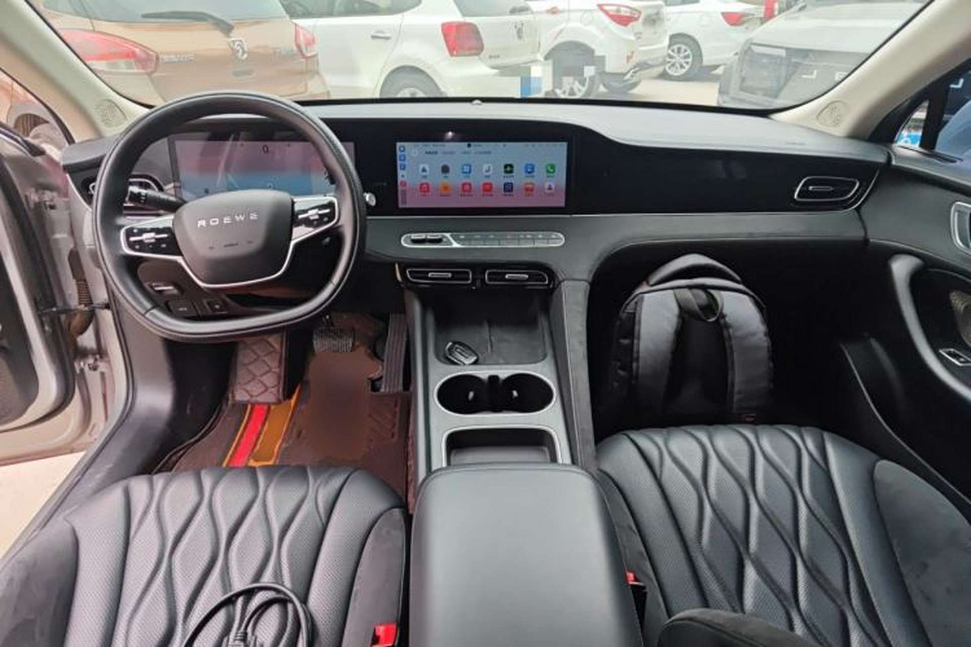Used Roewe D7 2023 DMH 125km Flagship Edition Center Console