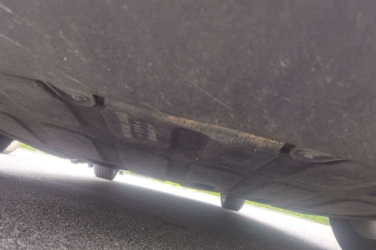 Used Roewe D7 2023 DMH 125km Excellence Edition Chassis Front