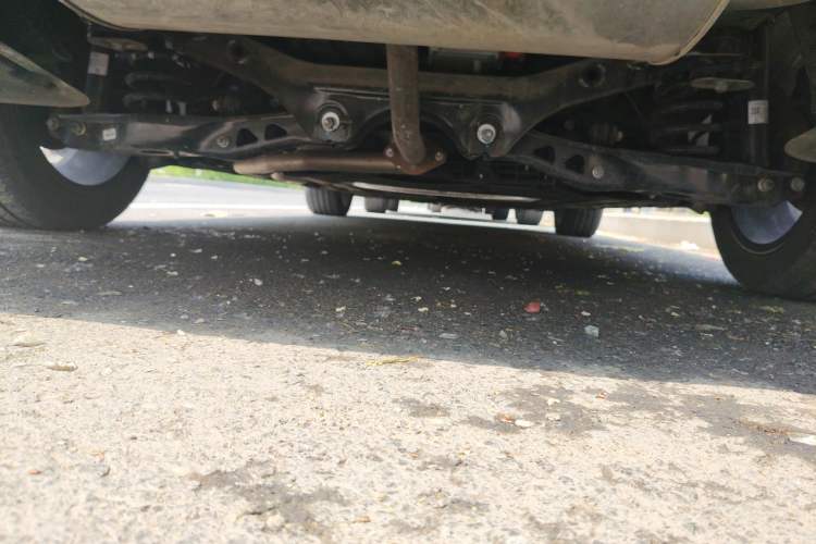 Used Roewe D7 2023 DMH 125km Superior Edition Chassis Rear