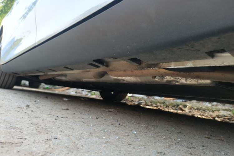 Used Roewe D7 2023 DMH 125km Flagship Edition Chassis Rear Left