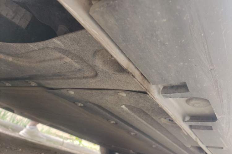 Used Roewe D7 2023 DMH 125km Excellence Edition Chassis Rear Right