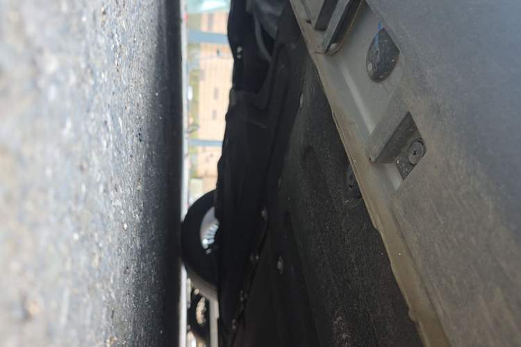 Used Roewe D7 2023 DMH 125km Flagship Edition Chassis Rear Right