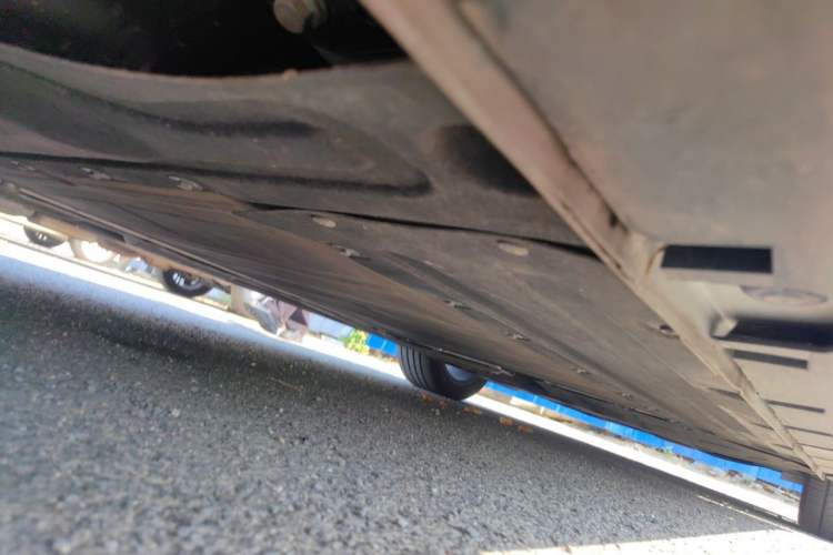 Used Roewe D7 2023 DMH 125km Excellence Edition Chassis Rear Right