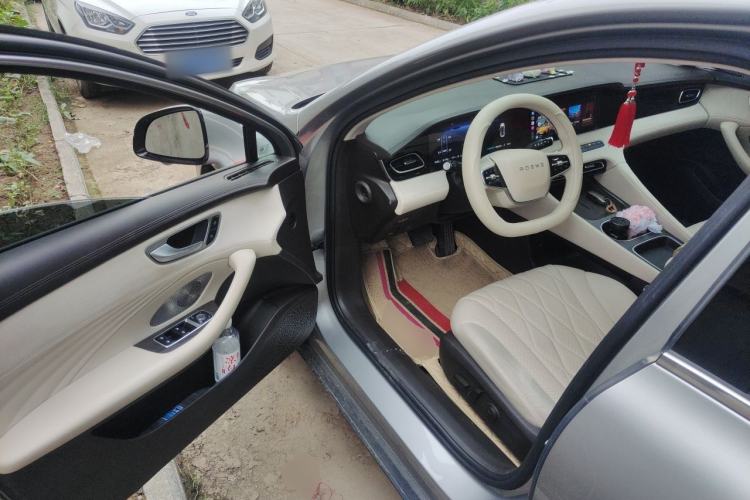 Used Roewe D7 2023 DMH 125km Excellence Edition Driver Seat