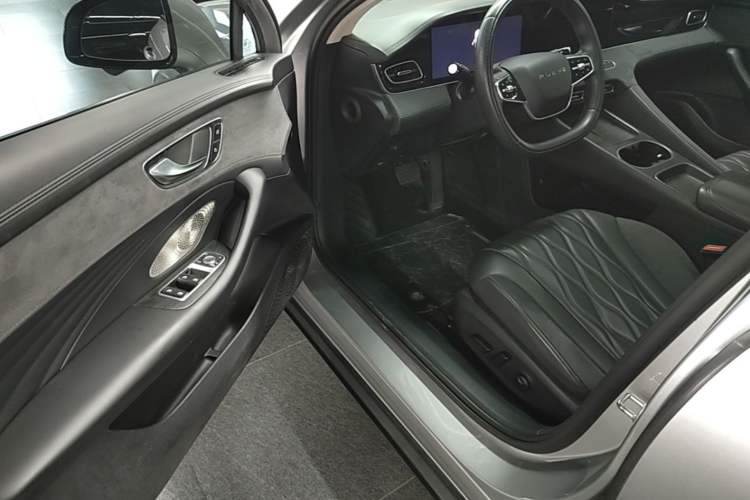 Used Roewe D7 2023 DMH 125km Flagship Edition Driver Seat