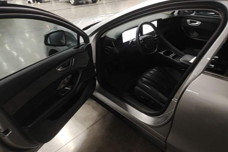 Used Roewe D7 2023 DMH 125km Flagship Edition Driver Seat