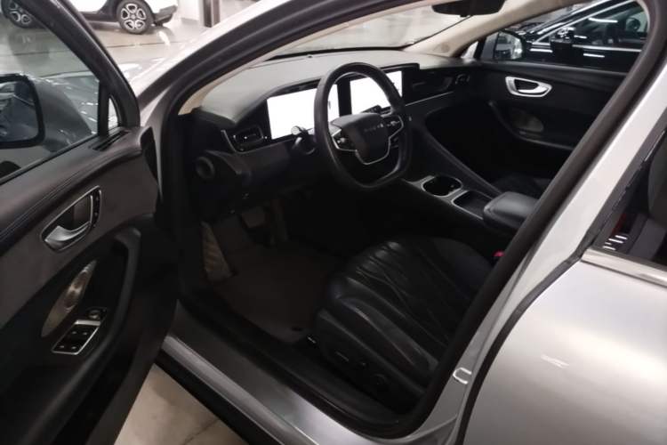 Used Roewe D7 2023 DMH 125km Flagship Edition Driver Seat