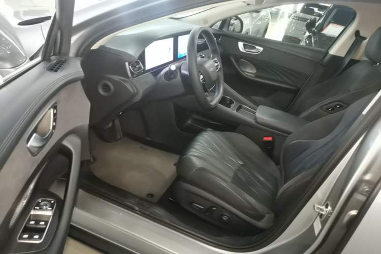 Used Roewe D7 2023 DMH 125km Flagship Edition Driver Seat