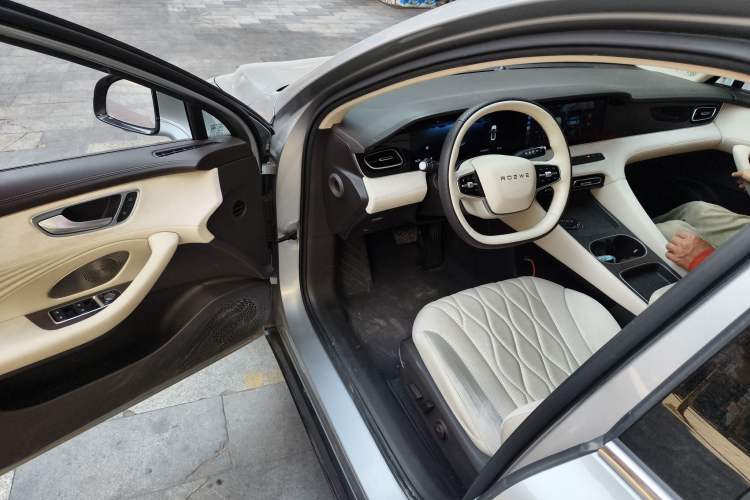 Used Roewe D7 2023 EV 510km Rear-Drive Flagship Edition Driver Seat