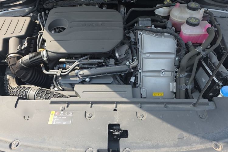 Used Roewe D7 2023 DMH 125km Flagship Edition Engine Bay