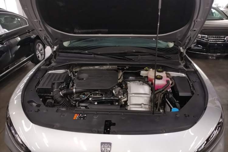 Used Roewe D7 2023 DMH 125km Flagship Edition Engine Bay