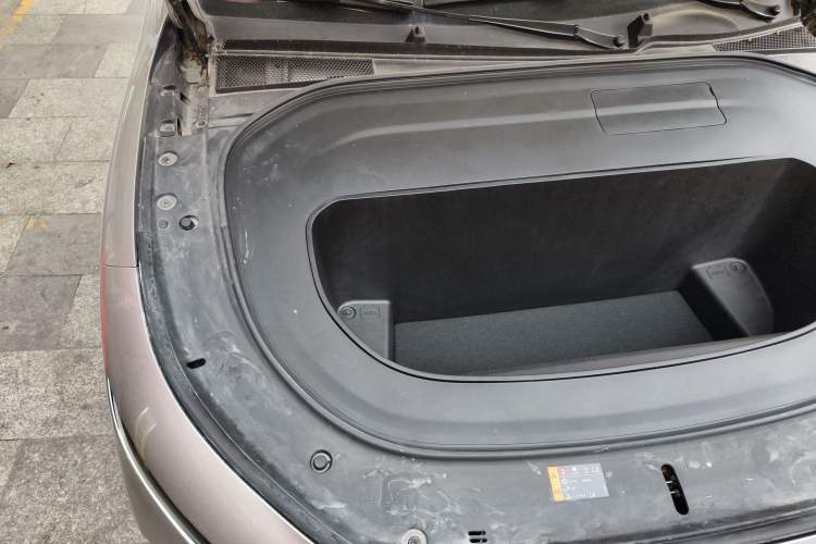 Used Roewe D7 2023 EV 510km Rear-Drive Flagship Edition Engine Bay Right