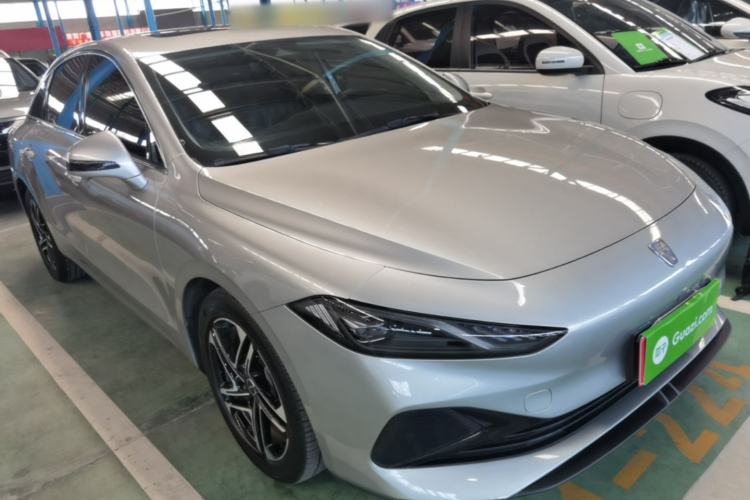 Used Roewe D7 2023 DMH 125km Flagship Edition Exterior 1