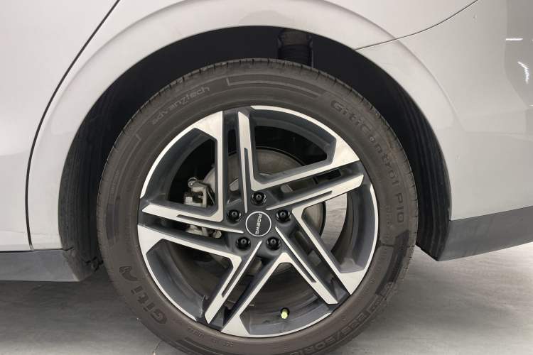 Used Roewe D7 2023 DMH 125km Excellence Edition Exterior 11