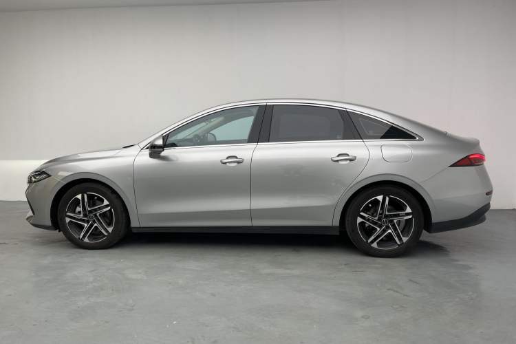 Used Roewe D7 2023 DMH 125km Excellence Edition Exterior 2