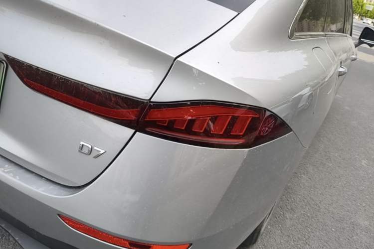 Used Roewe D7 2023 DMH 125km Flagship Edition Exterior 3
