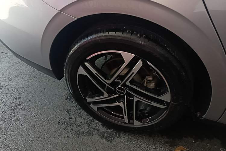Used Roewe D7 2023 DMH 125km Flagship Edition Exterior 3