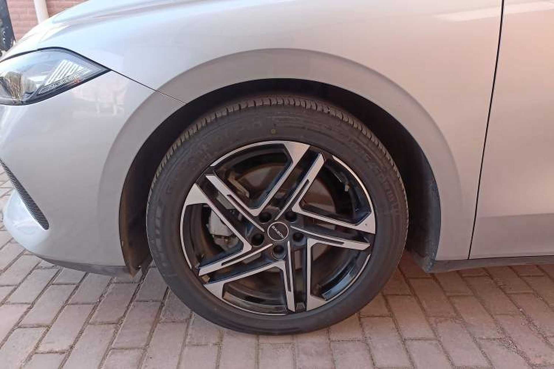 Used Roewe D7 2023 DMH 125km Flagship Edition Exterior 4