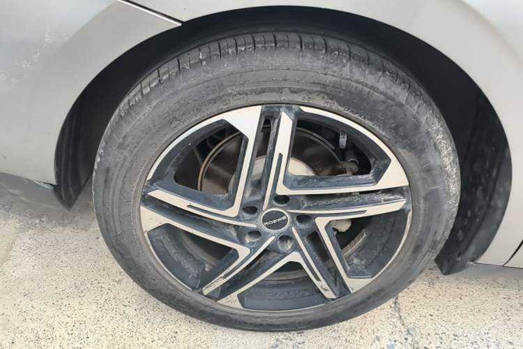 Used Roewe D7 2023 DMH 125km Superior Edition Exterior 5