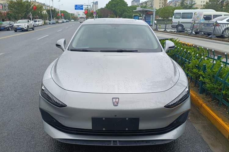 Used Roewe D7 2023 DMH 125km Excellence Edition Front
