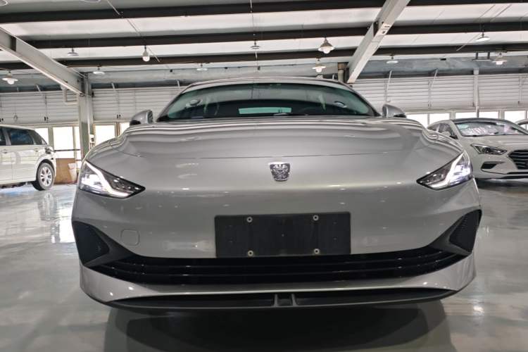 Used Roewe D7 2023 DMH 125km Superior Edition Front