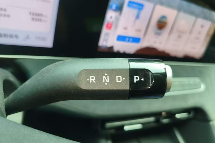 Used Roewe D7 2023 DMH 125km Flagship Edition Gear Lever