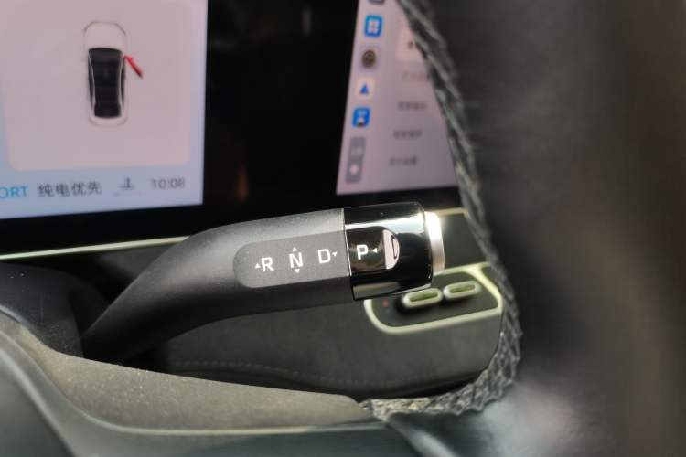 Used Roewe D7 2023 DMH 125km Flagship Edition Gear Lever