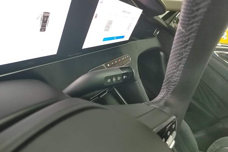 Used Roewe D7 2023 DMH 125km Flagship Edition Gear Lever