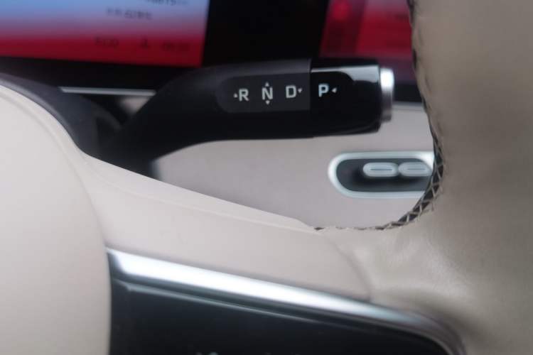 Used Roewe D7 2023 DMH 125km Excellence Edition Gear Lever