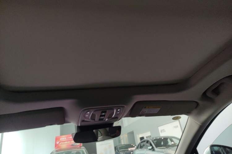 Used Roewe D7 2023 DMH 125km Superior Edition Headliner