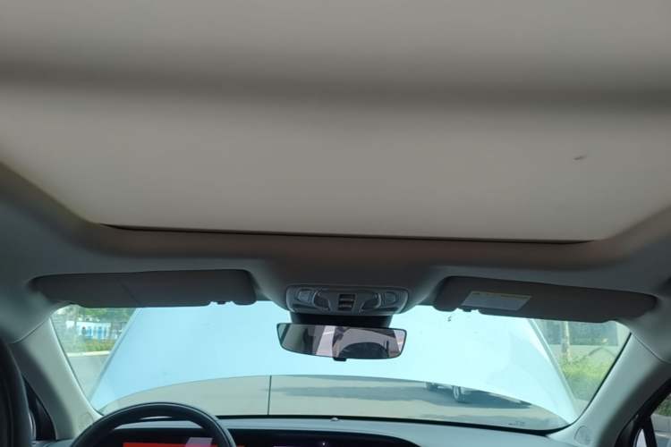 Used Roewe D7 2023 DMH 125km Flagship Edition Headliner