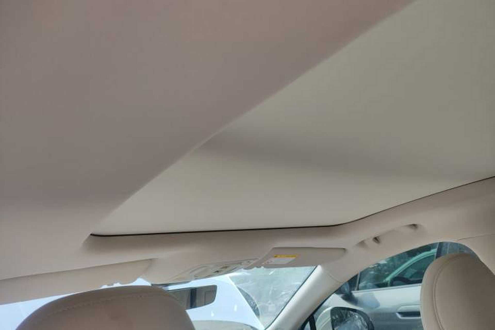 Used Roewe D7 2023 DMH 125km Excellence Edition Headliner