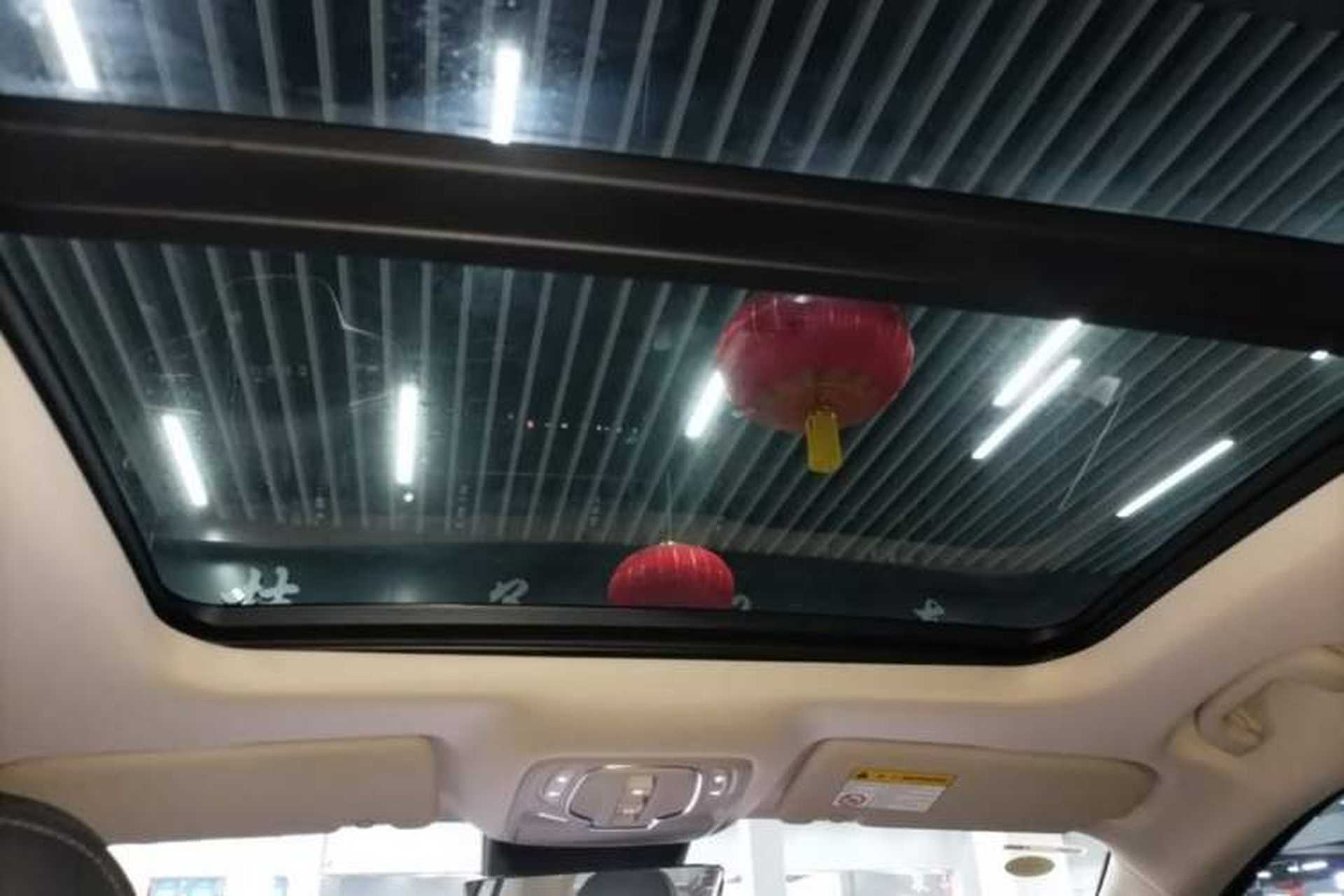 Used Roewe D7 2023 DMH 125km Flagship Edition Headliner