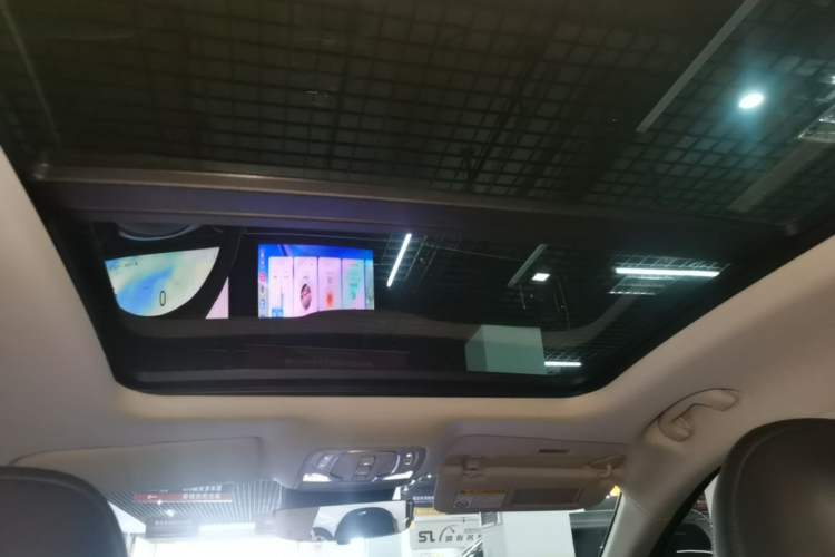 Used Roewe D7 2023 DMH 125km Flagship Edition Headliner