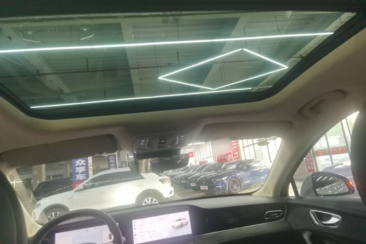 Used Roewe D7 2023 DMH 125km Flagship Edition Headliner