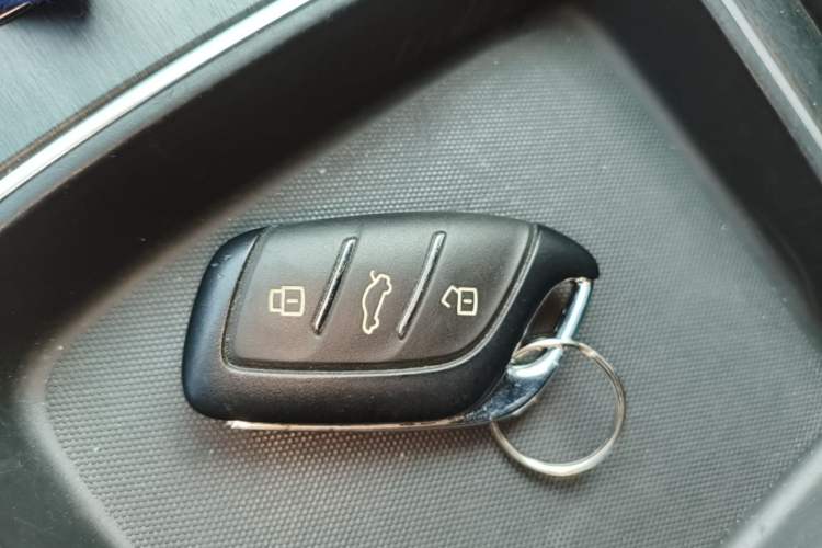 Used Roewe D7 2023 DMH 125km Flagship Edition Interior 1