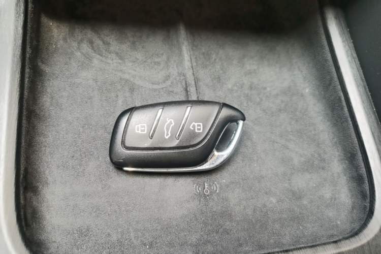 Used Roewe D7 2023 DMH 125km Flagship Edition Interior 1